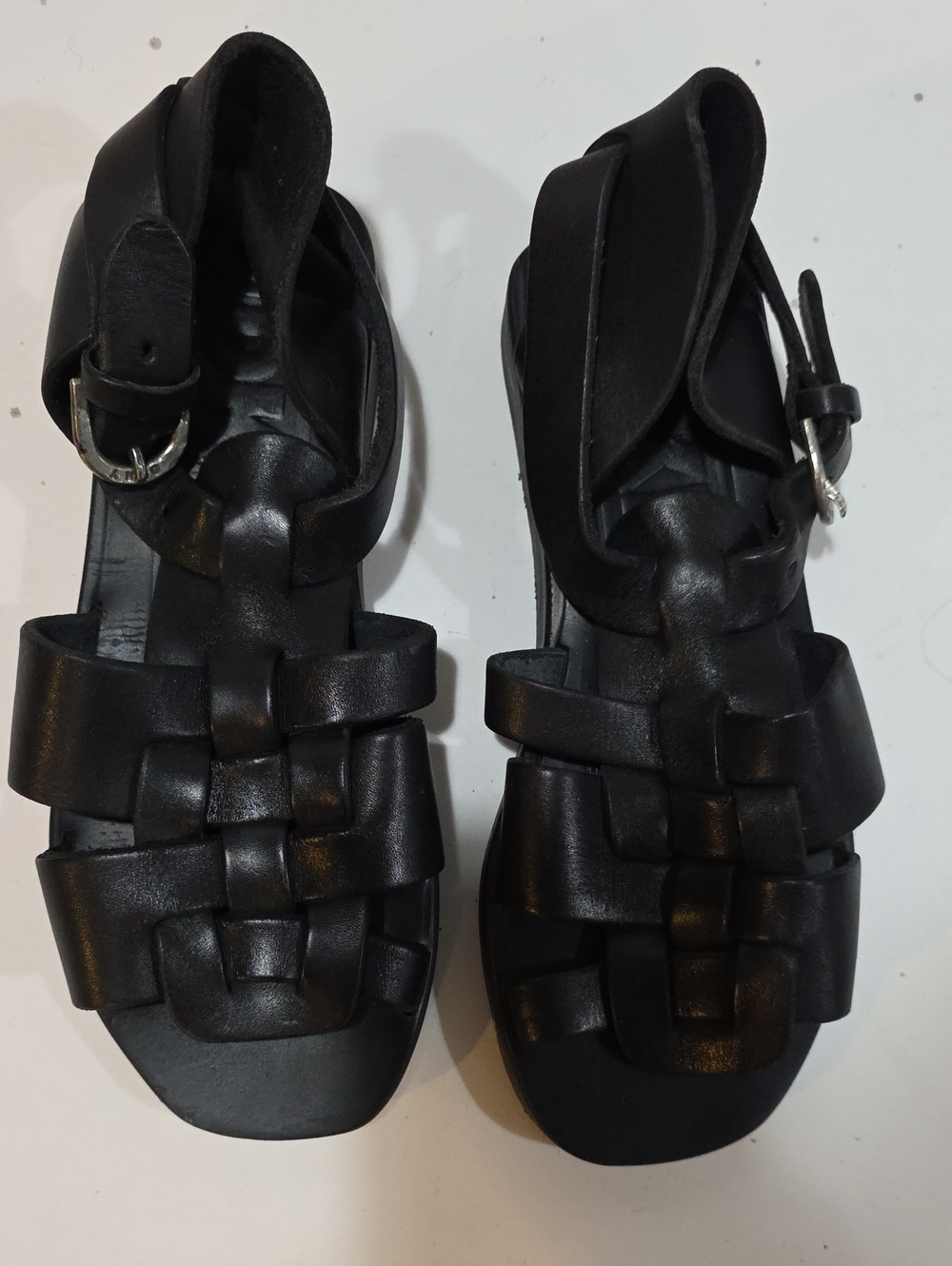 DKNY Amazonas Sole Black Woven Leather Women's Sandals Size 7 Hurache